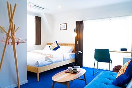 Kiba No Tsuru Crane Hotel