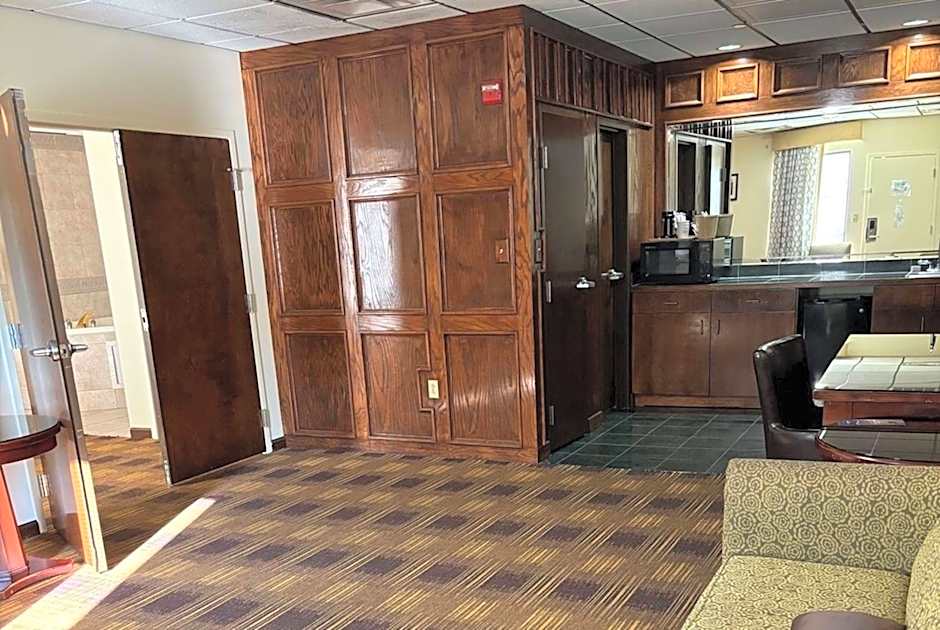 Baymont by Wyndham Johnson City