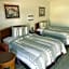 Colonial Inn