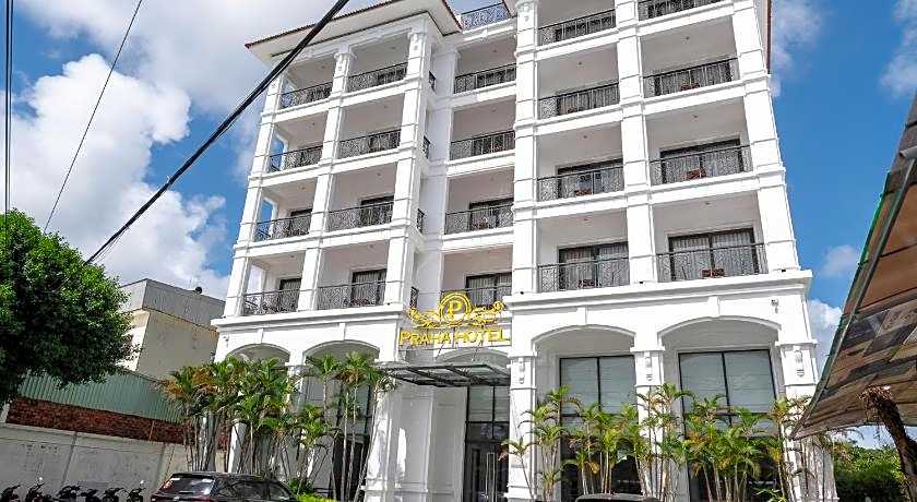 Praha Hotel
