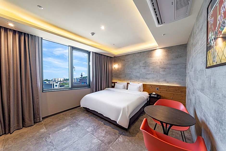 Sokcho Business Hotel CAMEL