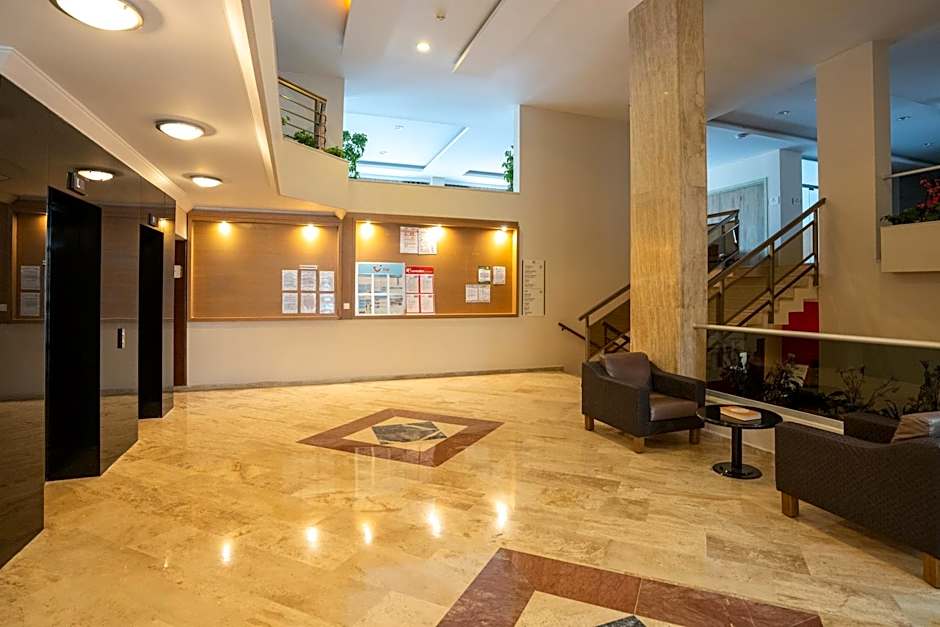 Marbel Hotel by PalmWings