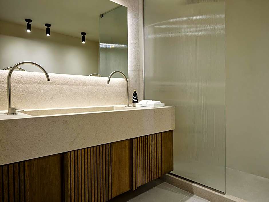 Andronis Luxury Suites