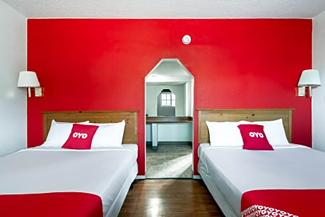 Room with 2 Queen Beds Premium