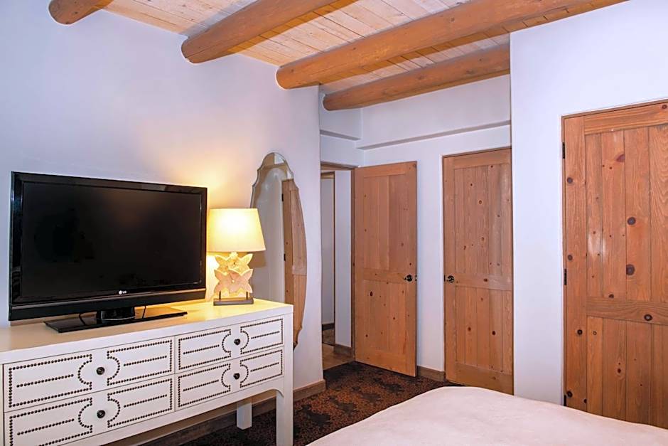Hilton Santa Fe Historic Plaza