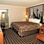 Super 8 by Wyndham Tyler TX