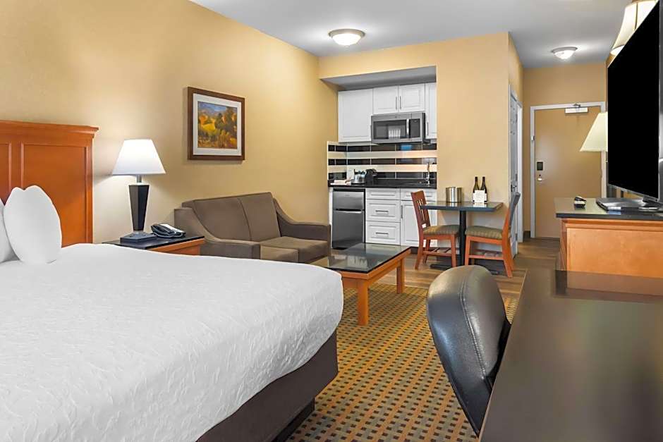 Best Western Plus Sunrise Inn