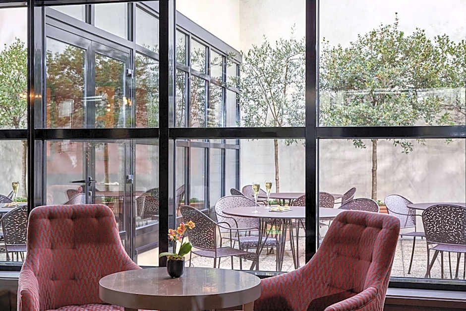 Mercure Tour Eiffel Grenelle