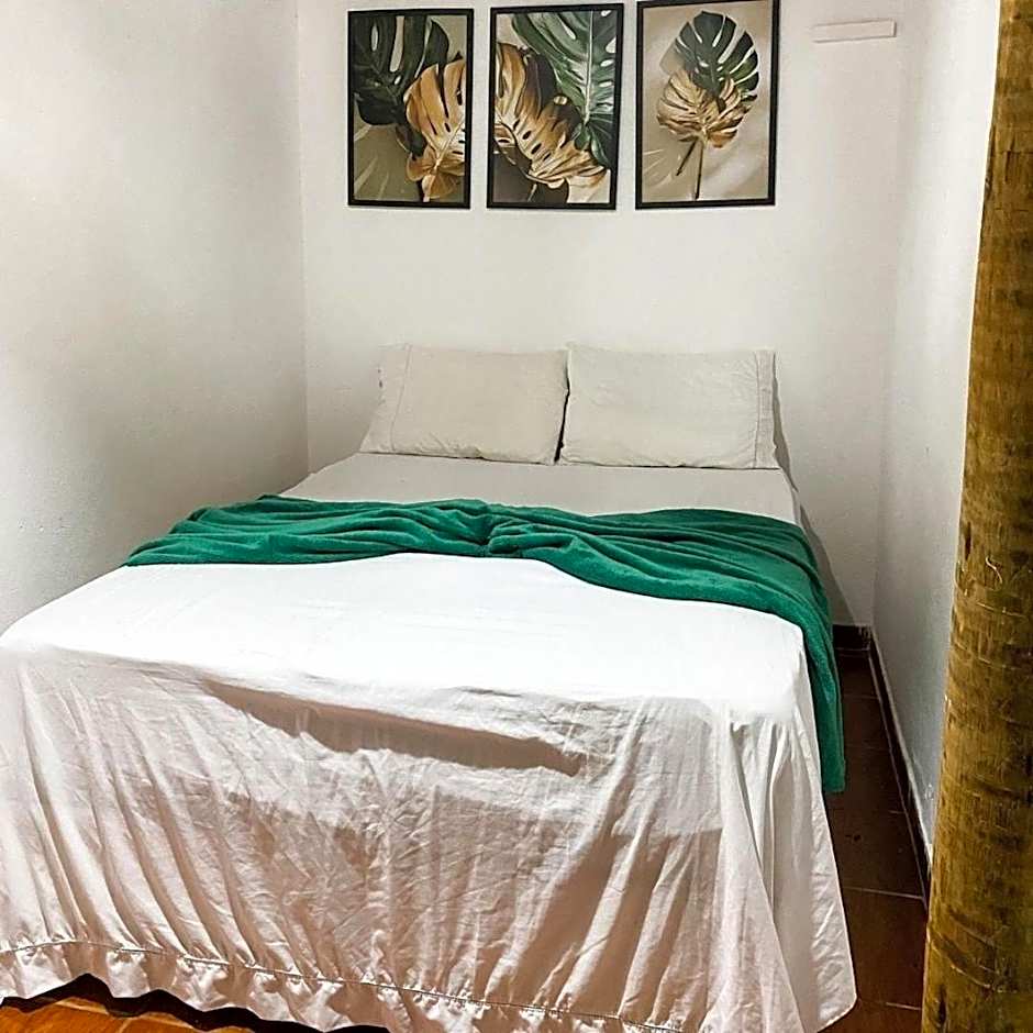 Pousada Entre Folhas