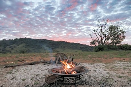 Rose Quartz - 1 Bed with Mountain Views - Kundalini Lodge