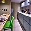 City Express Suites by Marriott Toluca