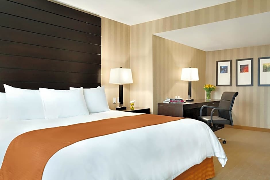 Radisson Hotel Vancouver Airport