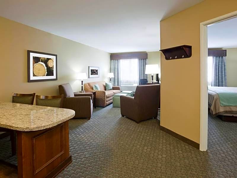 GrandStay Hotel & Suites - Morris