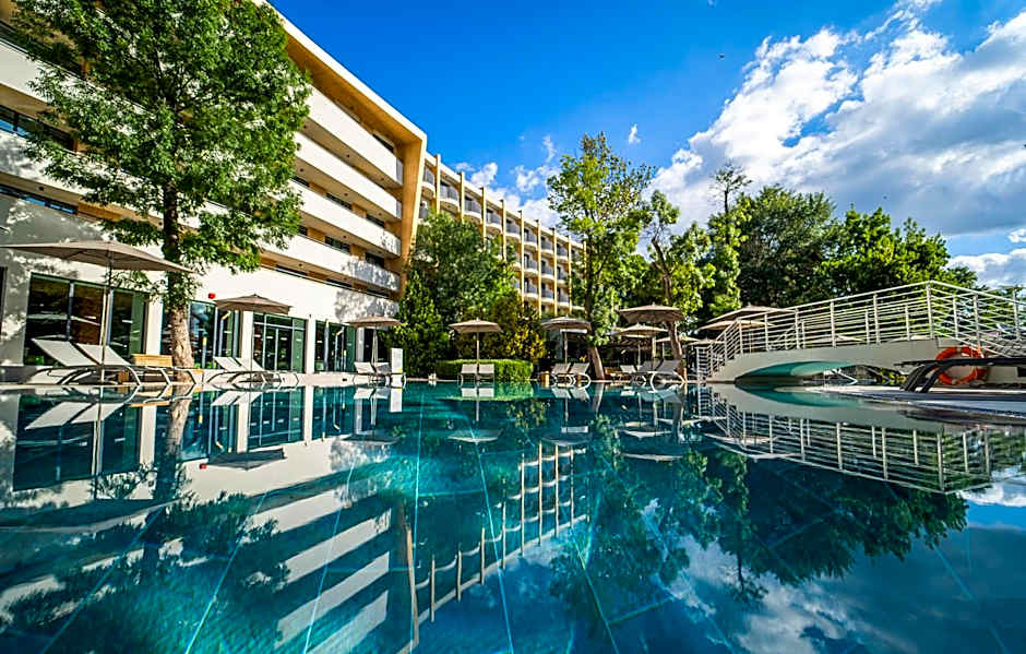 HVD Club Bor Ultra All Inclusive - Private Beach & Free parking