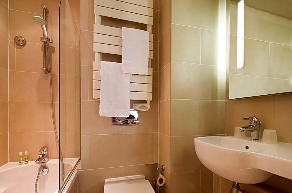 Hotel Pavillon Bastille