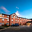 Days Inn & Suites by Wyndham Des Moines Airport