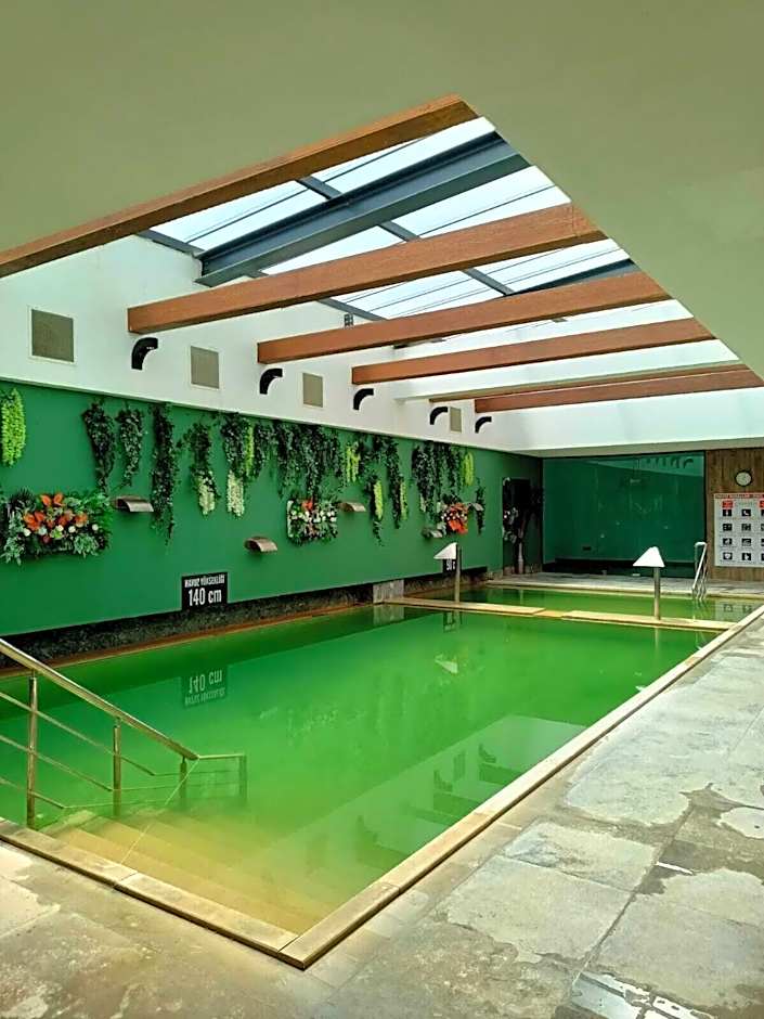 Seven For Life Thermal Hotel