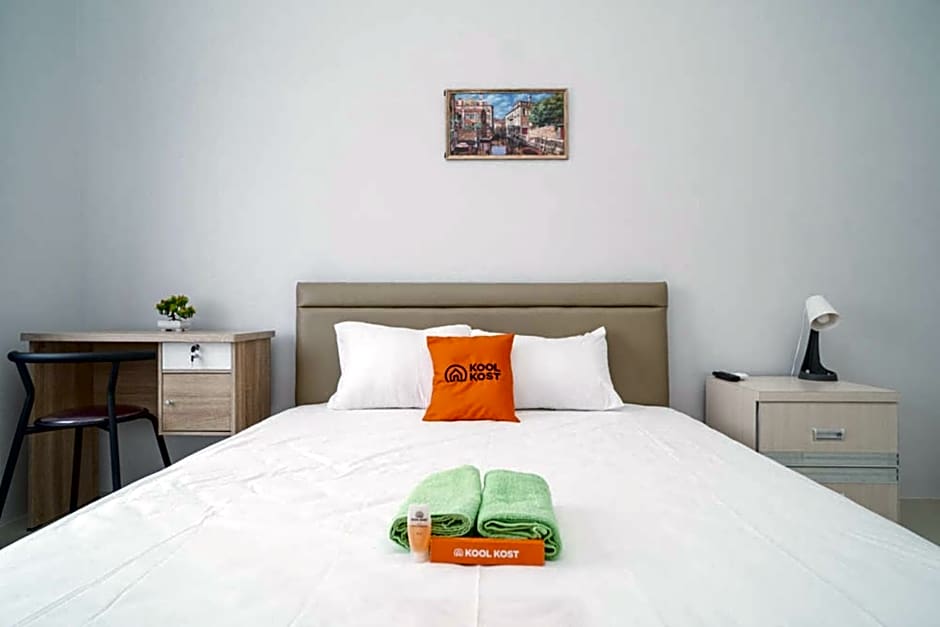 Nina House near Taman Budaya Sentul RedPartner