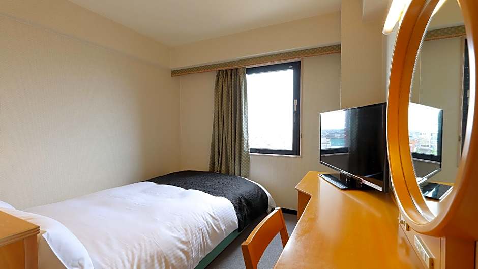 Apa Hotel Tonami-Ekimae