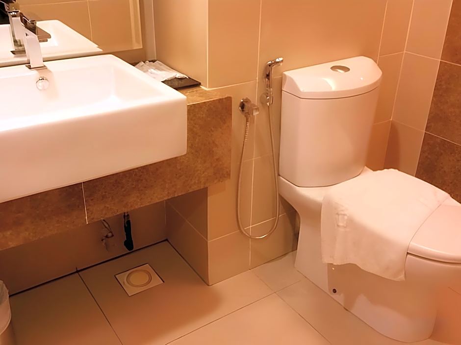 Eminent Hotel