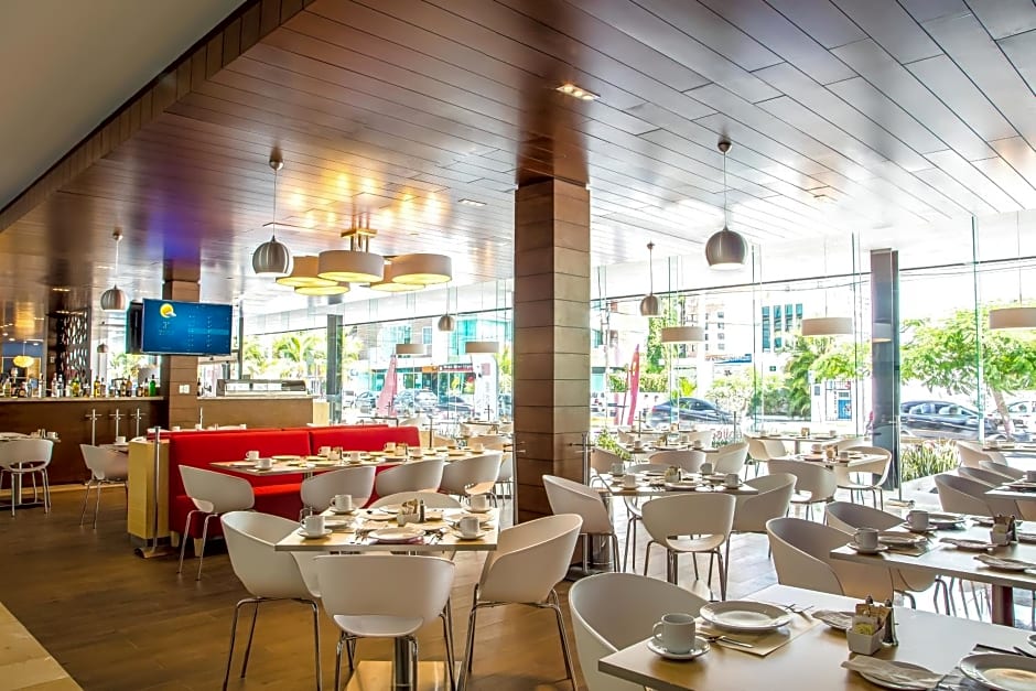Fiesta Inn Playa del Carmen