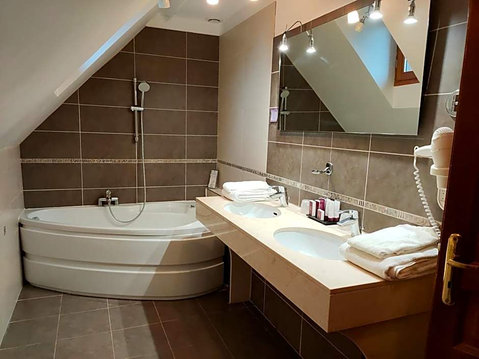 Demeures & Châteaux Hôtel Domaine le Clos des Fontaines