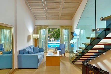 MAISONETTE SUITE WITH INDIVIDUAL POOL