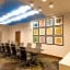 Holiday Inn Express & Suites Dayton East - Beavercreek by IHG