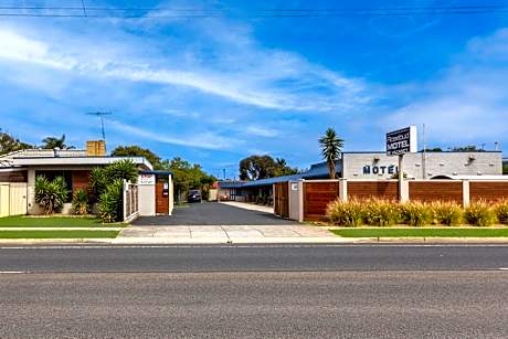 Rosebud Motel