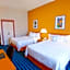 Fairfield Inn & Suites by Marriott Detroit Metro Airport Romulus
