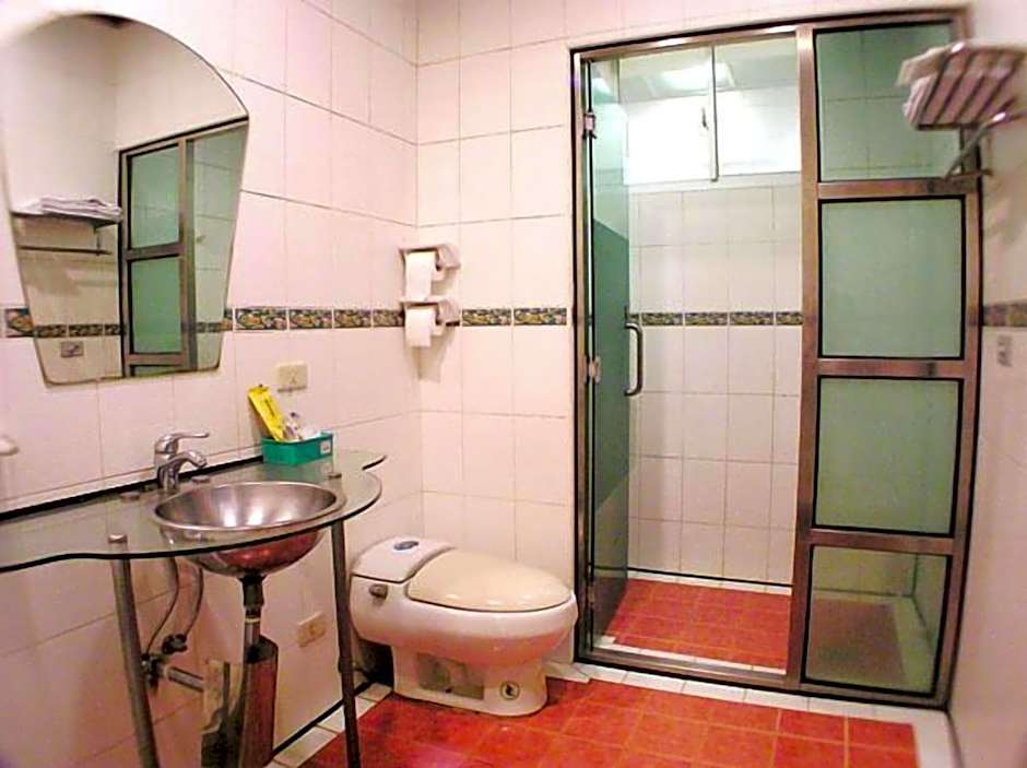 Changsing Business Motel