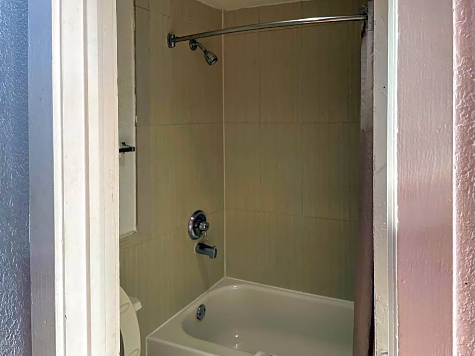 Studio 6 Houston TX Brookhollow