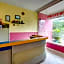 Hotel O Emes Jaya HomestayNearSamsung Electronic Indonesia PT