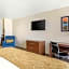 Comfort Inn & Suites Mitchell I-90
