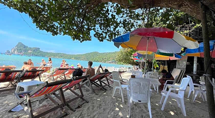 Twin Palms hostel Phi Phi