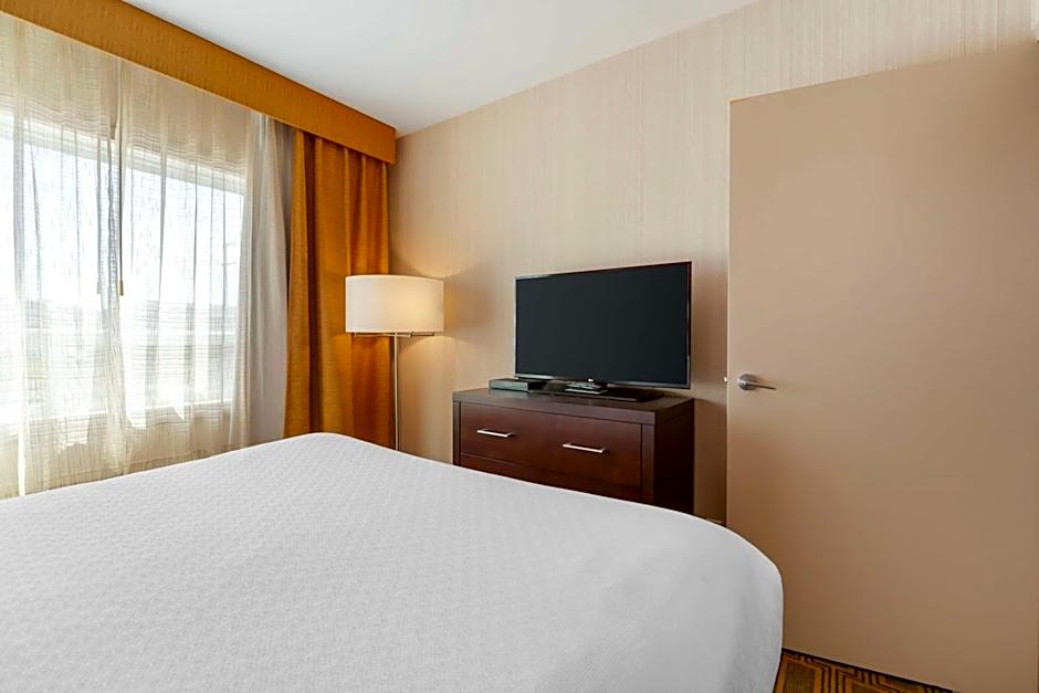 Best Western Plus Chateau Fort St. John