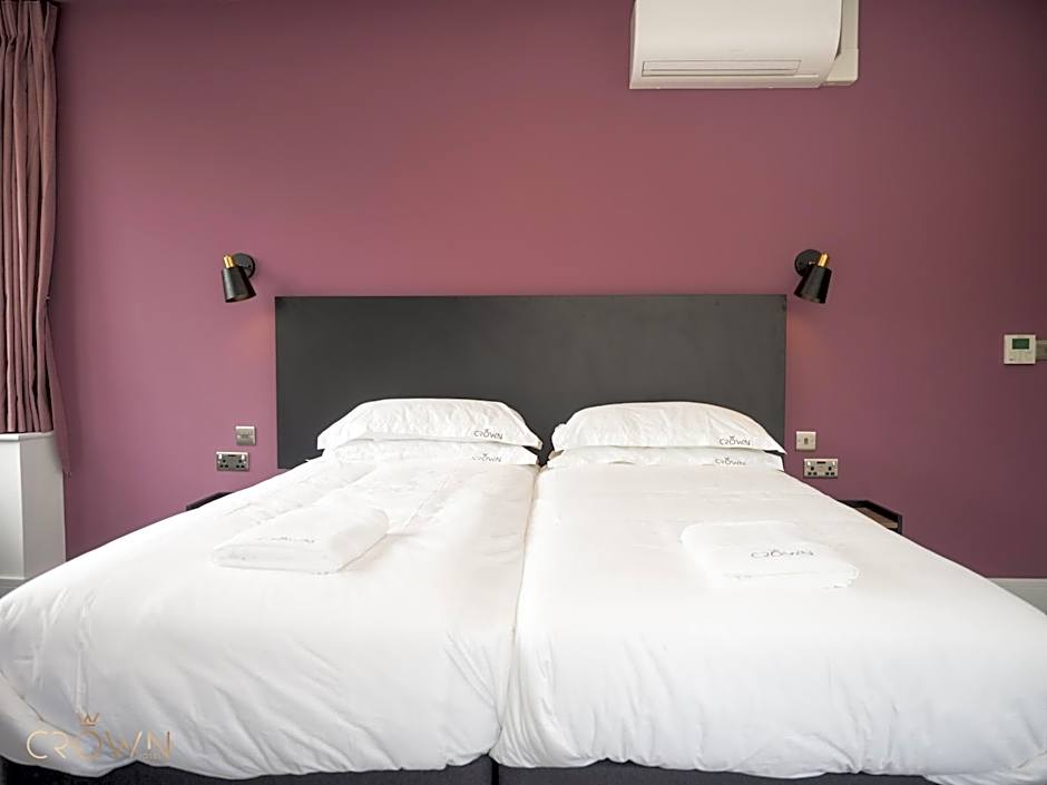 Crown Hotel