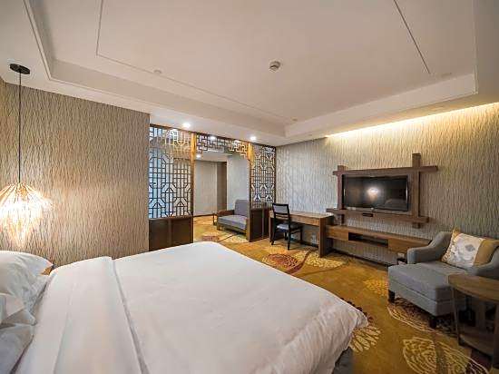 Four Seasons Sunshine Hotel (Ningbo High-tech Store)