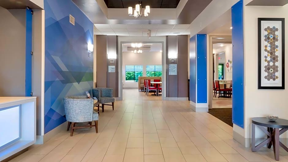 Holiday Inn Express Hotel & Suites Newton Sparta By IHG