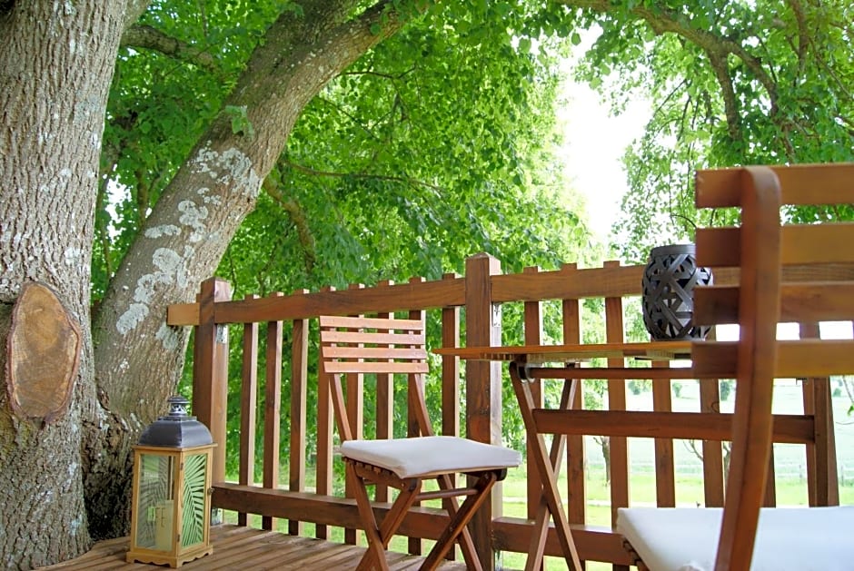 Les Cabanes de Gros Bois