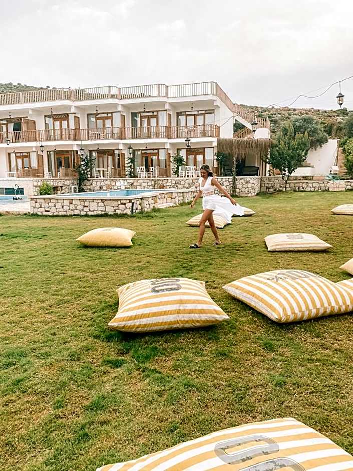 Alacati Barbarossa Hotel