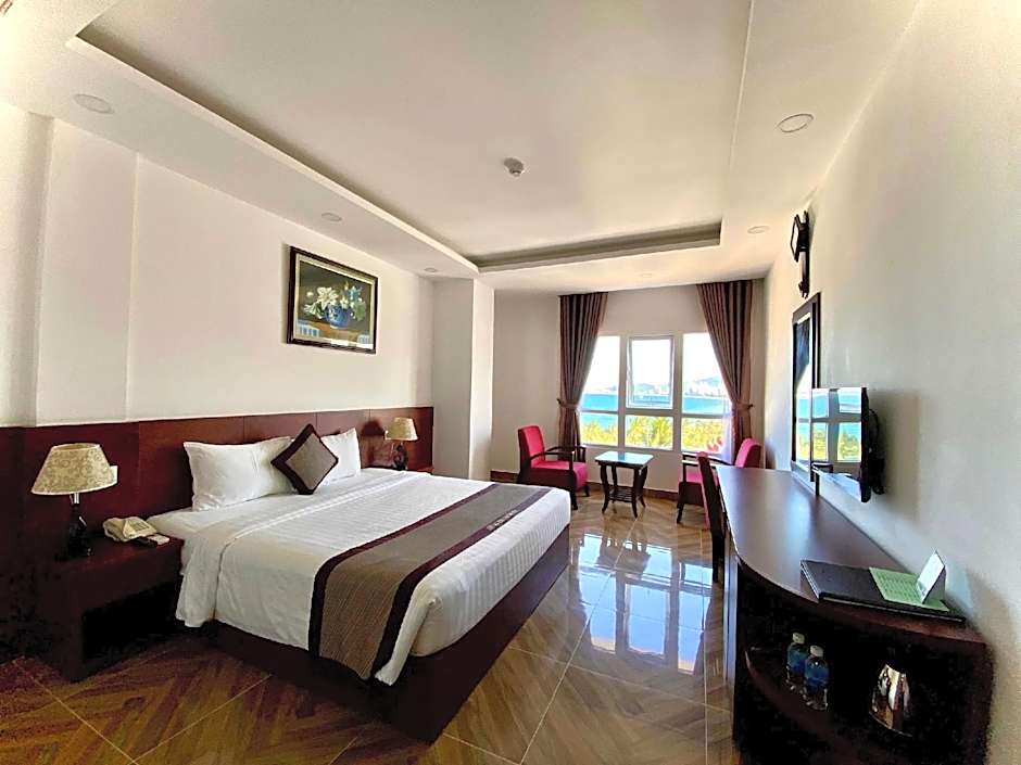 Gem Nha Trang Hotel