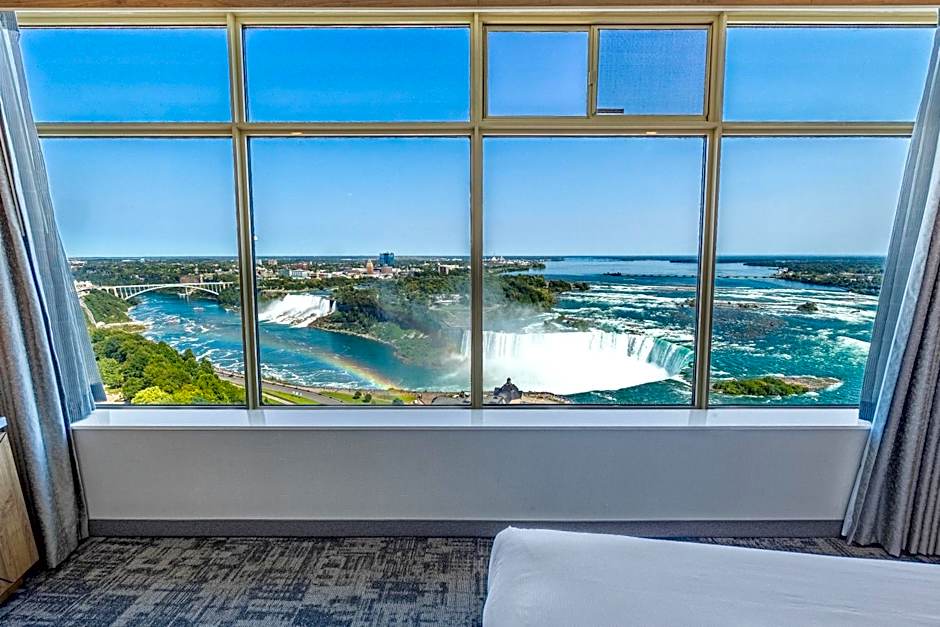 Tower Hotel at Fallsview