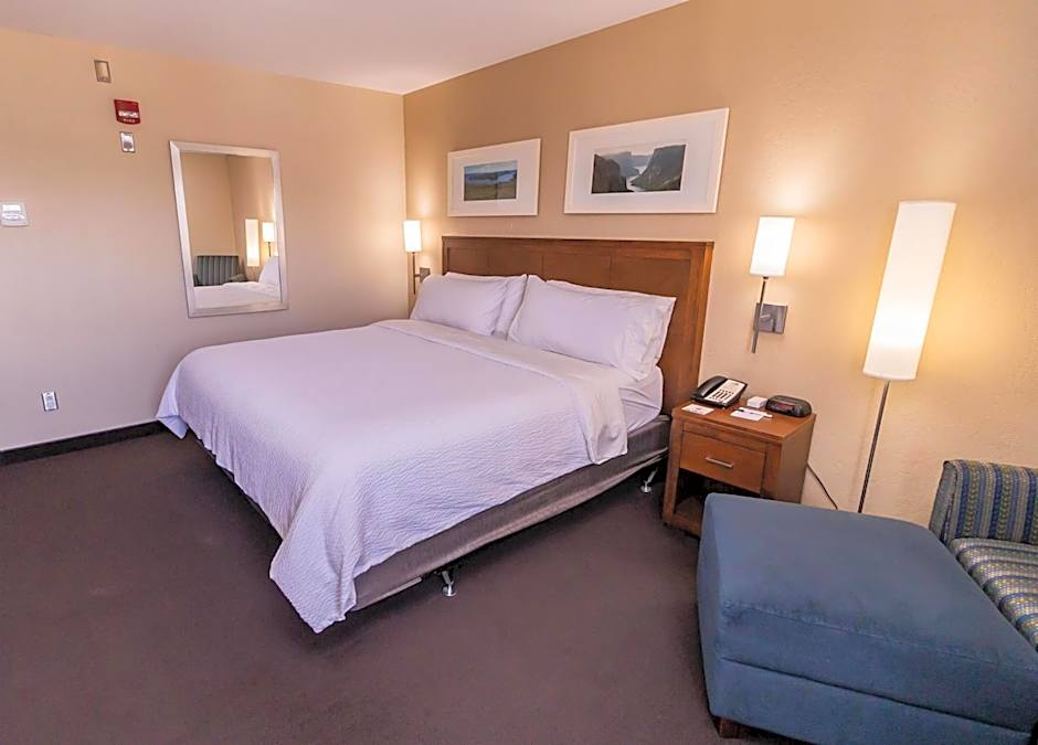 Deer Lake Horizon Hotel, BW Signature Collection