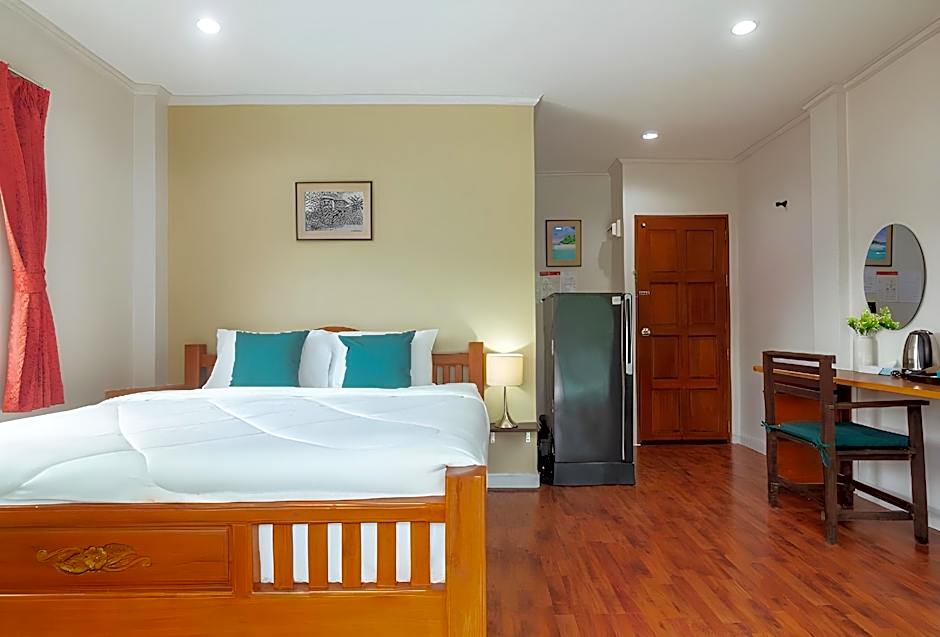 Kamala Beach Residence