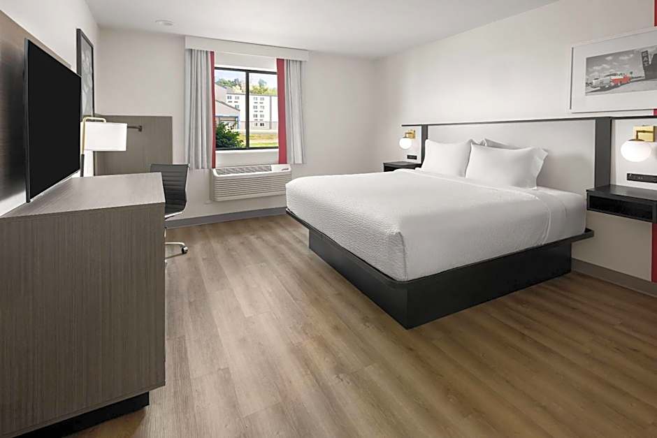 Ramada by Wyndham York Harrisburg Hersey