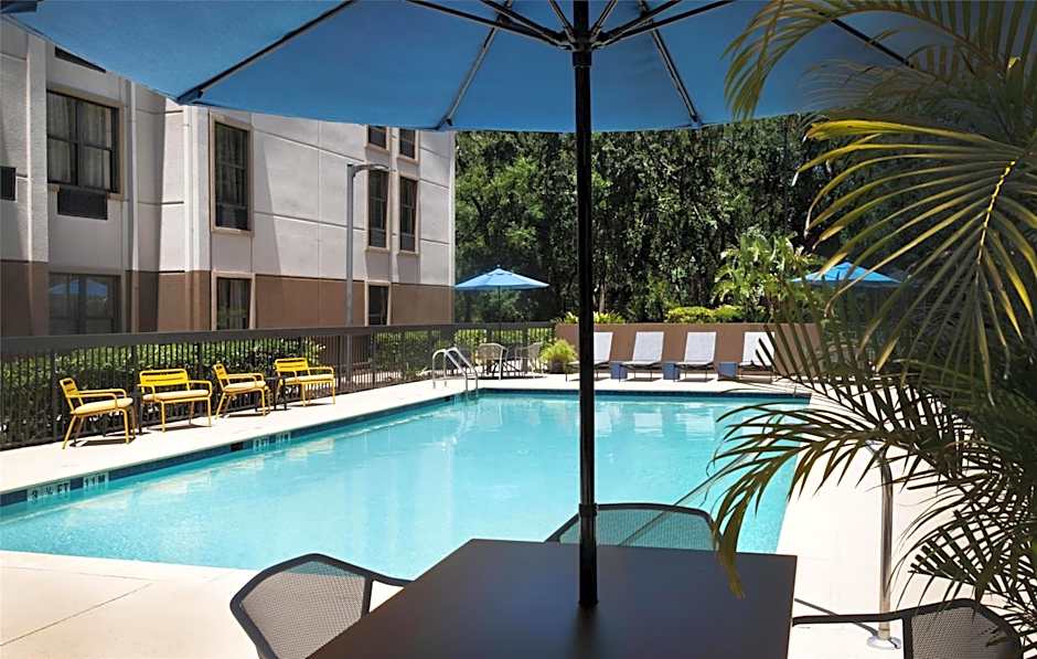 Hampton Inn By Hilton And Suites Tampa-North