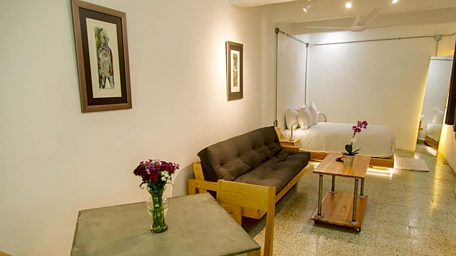Agrado Guest House