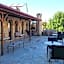 Jerveni Cave Hotel