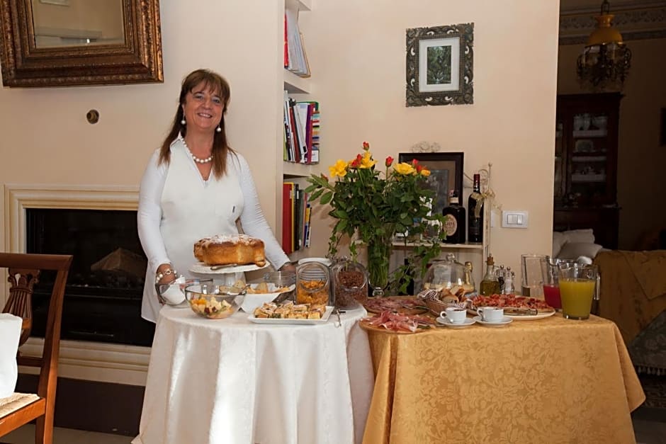 Marta Guest House